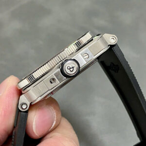 Đồng hồ Bell & Ross BR 03-92 Diver Orange Rep 11 Dây Cao Su Màu Đen 42mm (8)