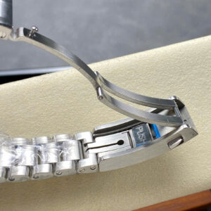 Đồng hồ Omega Seamaster Planet Ocean 6000M Ultra Deep Replica Xưởng VR (9)