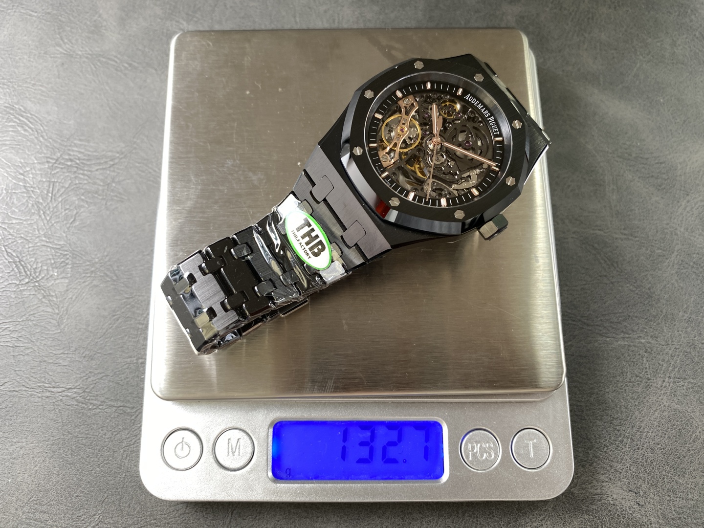 Đồng Hồ Audemars Piguet Royal Oak 15416CE Chế Tác Vỏ Gốm Đen THB Factory 41mm (1) Đồng Hồ Audemars Piguet Royal Oak 15416CE Chế Tác Vỏ Gốm Đen THB Factory 41mm (1)