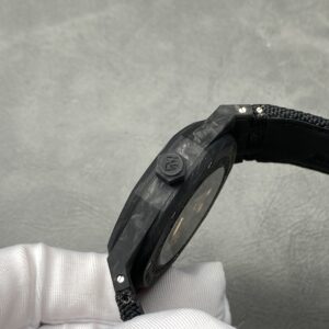 Đồng Hồ Audemars Piguet Royal Oak Chế Tác Carbon Siêu Nhẹ Màu Đen 41mm (9)