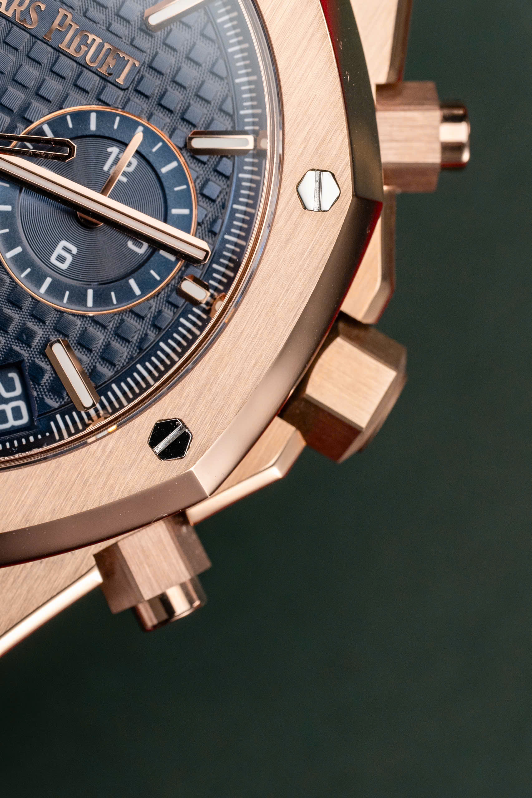 Đồng Hồ Audemars Piguet Royal Oak Chronograph 26240OR Mặt Xanh Dương 41mm (5)