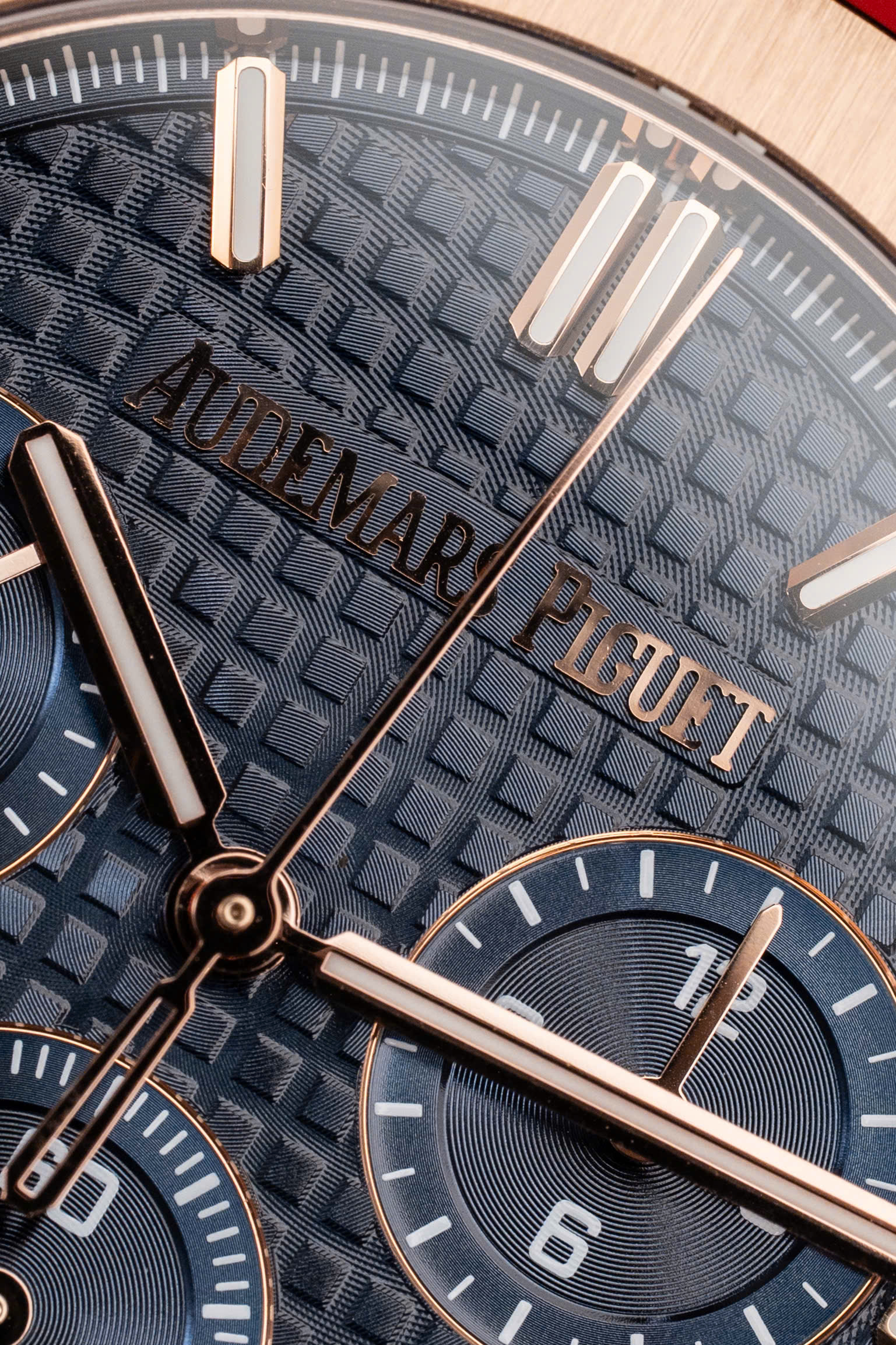 Đồng Hồ Audemars Piguet Royal Oak Chronograph 26240OR Mặt Xanh Dương 41mm (8)