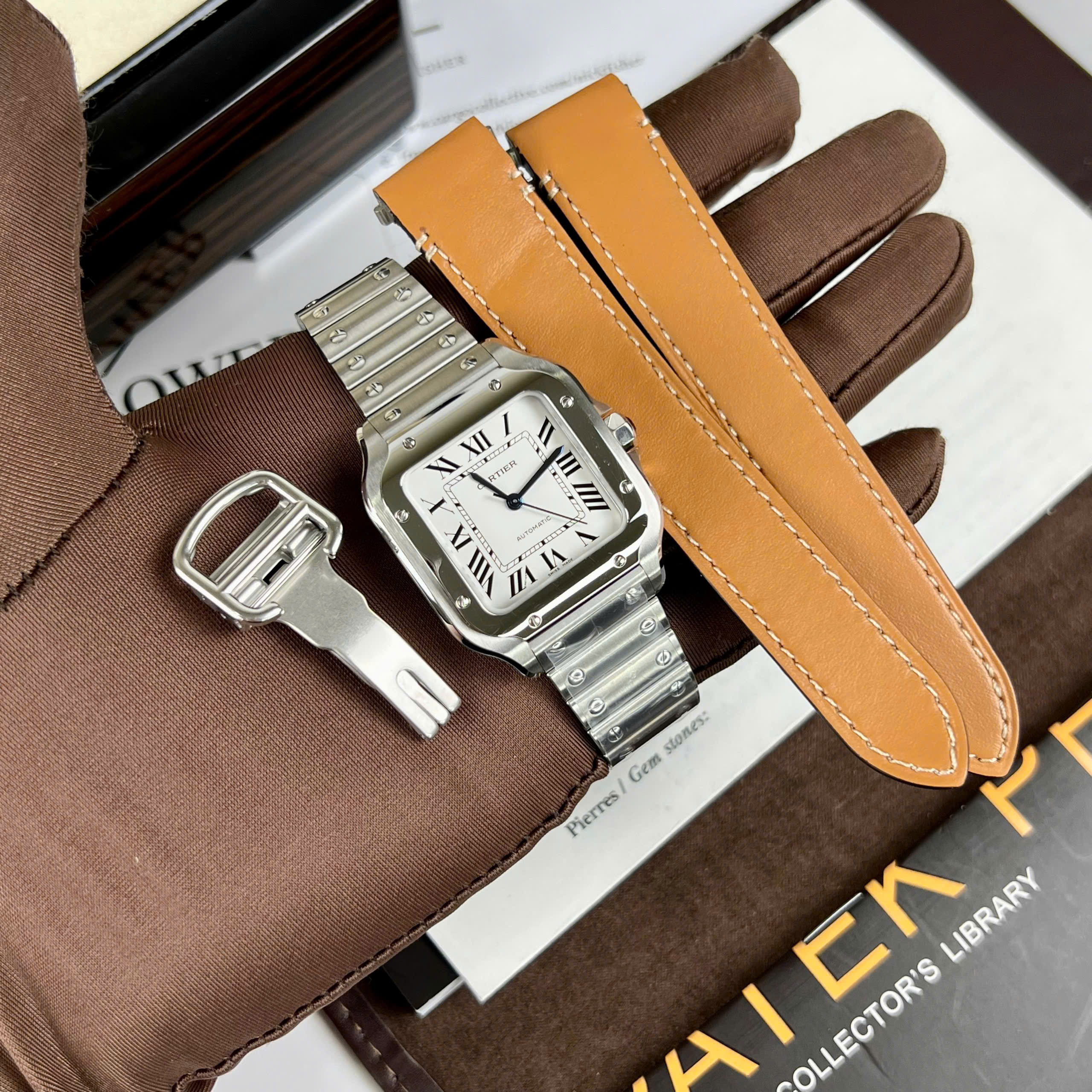 Đồng Hồ Cartier Santos de Cartier Replica Cao Cấp Mặt Trắng Xưởng BV (1) Đồng Hồ Cartier Santos de Cartier Replica Cao Cấp Mặt Trắng Xưởng BV (9)