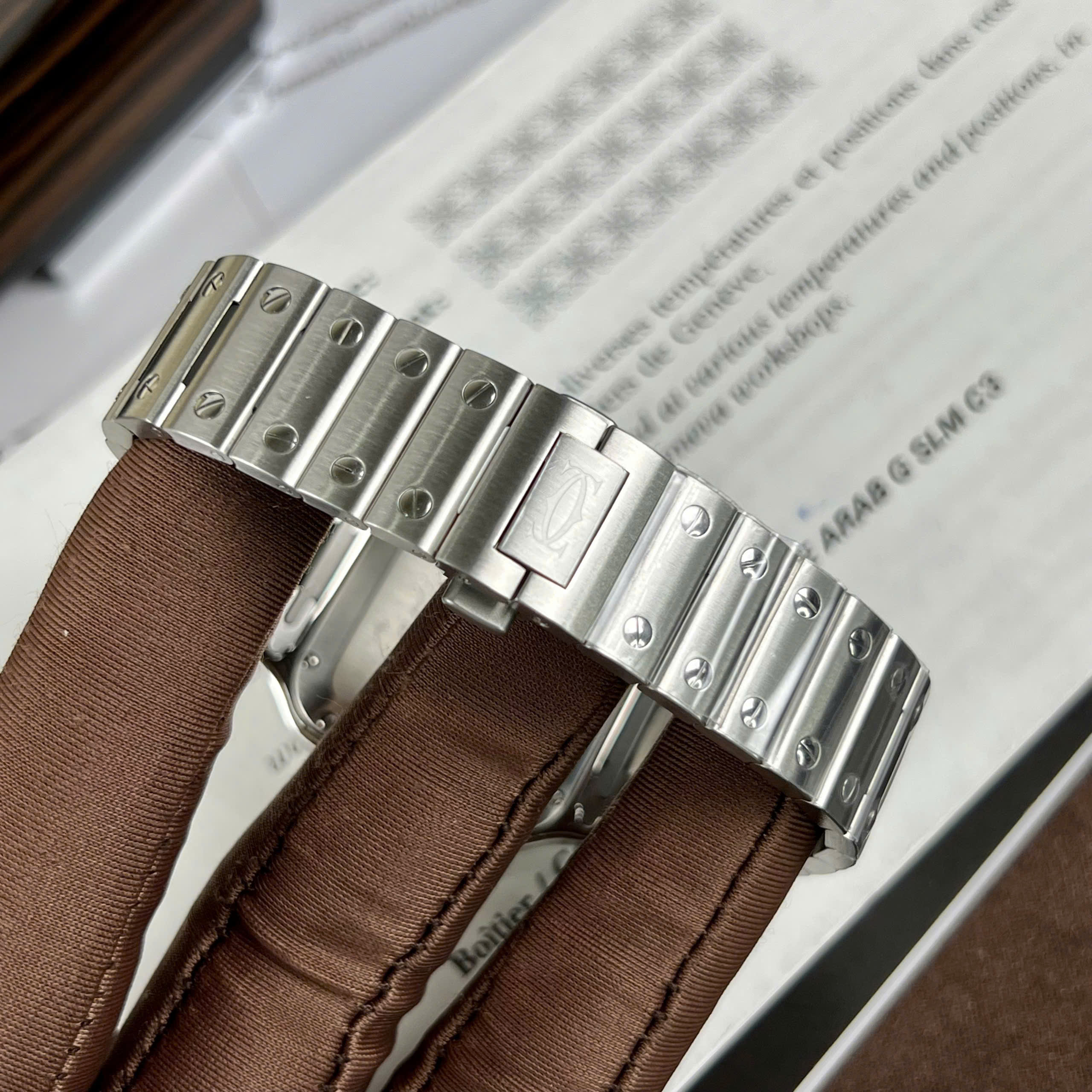 Đồng Hồ Cartier Santos de Cartier Replica Cao Cấp Mặt Trắng Xưởng BV (9) Đồng Hồ Cartier Santos de Cartier Replica Cao Cấp Mặt Trắng Xưởng BV (9)