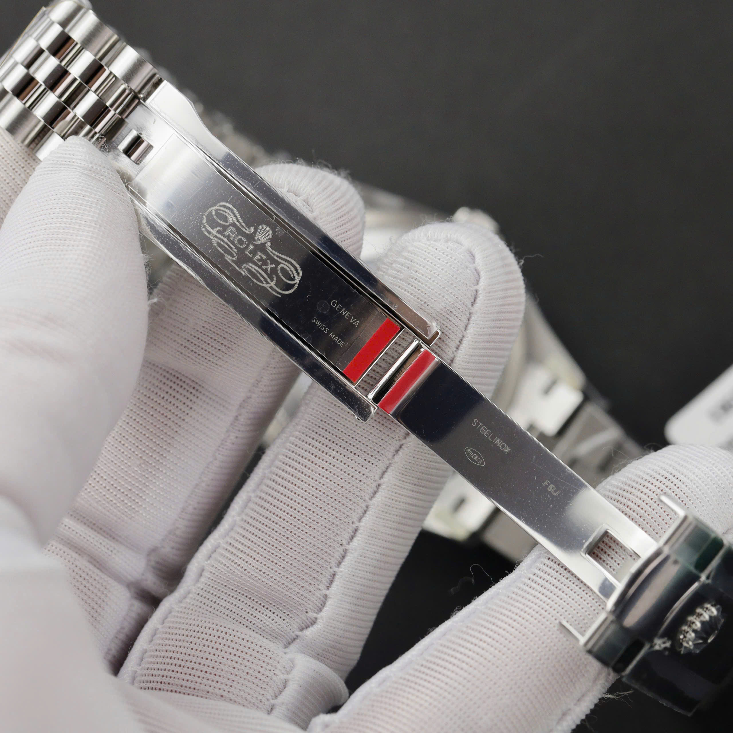 Đồng Hồ Rolex DateJust 126334 Chế TácMặt Số Thiên Thạch Nhà Máy Clean 41mm (8) Đồng Hồ Rolex DateJust 126334 Chế TácMặt Số Thiên Thạch Nhà Máy Clean 41mm (2)