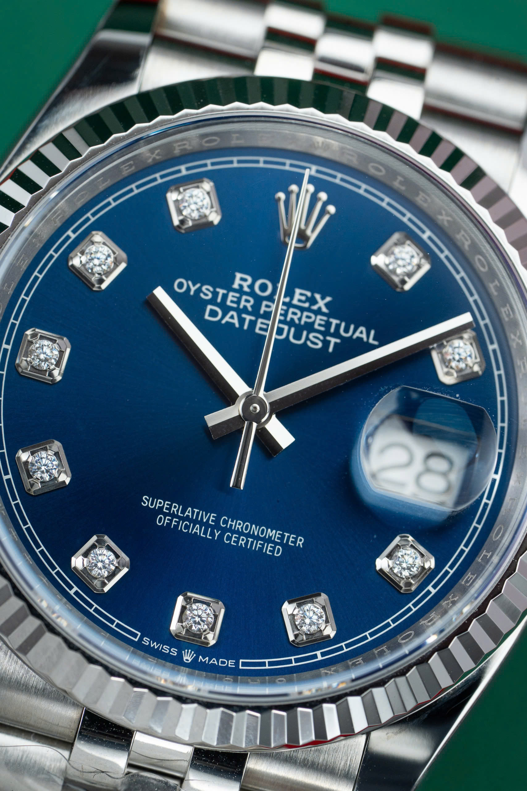 Đồng Hồ Rolex DateJust 126334 Mặt Xanh Đính Đá Nhà Máy Clean Rep 1 1 41mm (3) Đồng Hồ Rolex DateJust 126334 Mặt Xanh Đính Đá Nhà Máy Clean Rep 1 1 41mm (7)