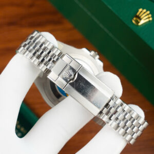 Đồng Hồ Rolex GMT-Master II 126710GRNR Bruce Wayne Chế Tác Nhà Máy Clean 40mm (1)