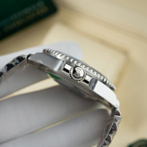 Đồng Hồ Rolex GMT-Master II Batgirl 126710BLNR Chế Tác Nhà Máy Clean 40mm (5)