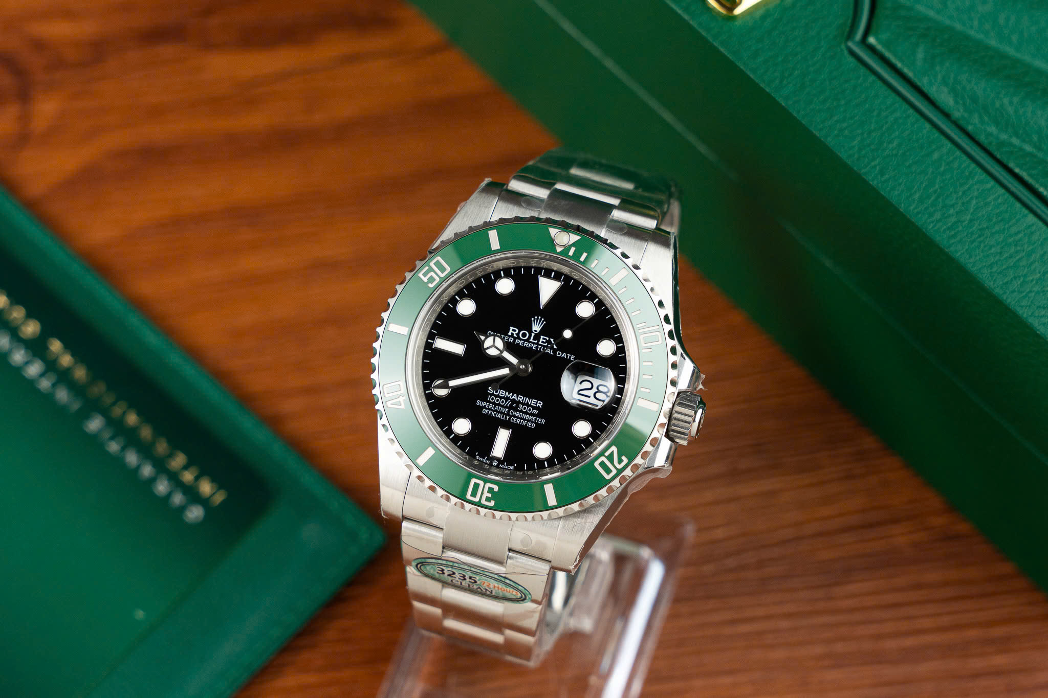 Đồng Hồ Rolex Submariner Starbucks 126610LV Chế Tác Nhà Máy Clean 41mm (2) Đồng Hồ Rolex Submariner Starbucks 126610LV Chế Tác Nhà Máy Clean 41mm (6)