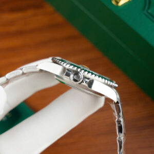 Đồng Hồ Rolex Submariner Starbucks 126610LV Chế Tác Nhà Máy Clean 41mm (6)