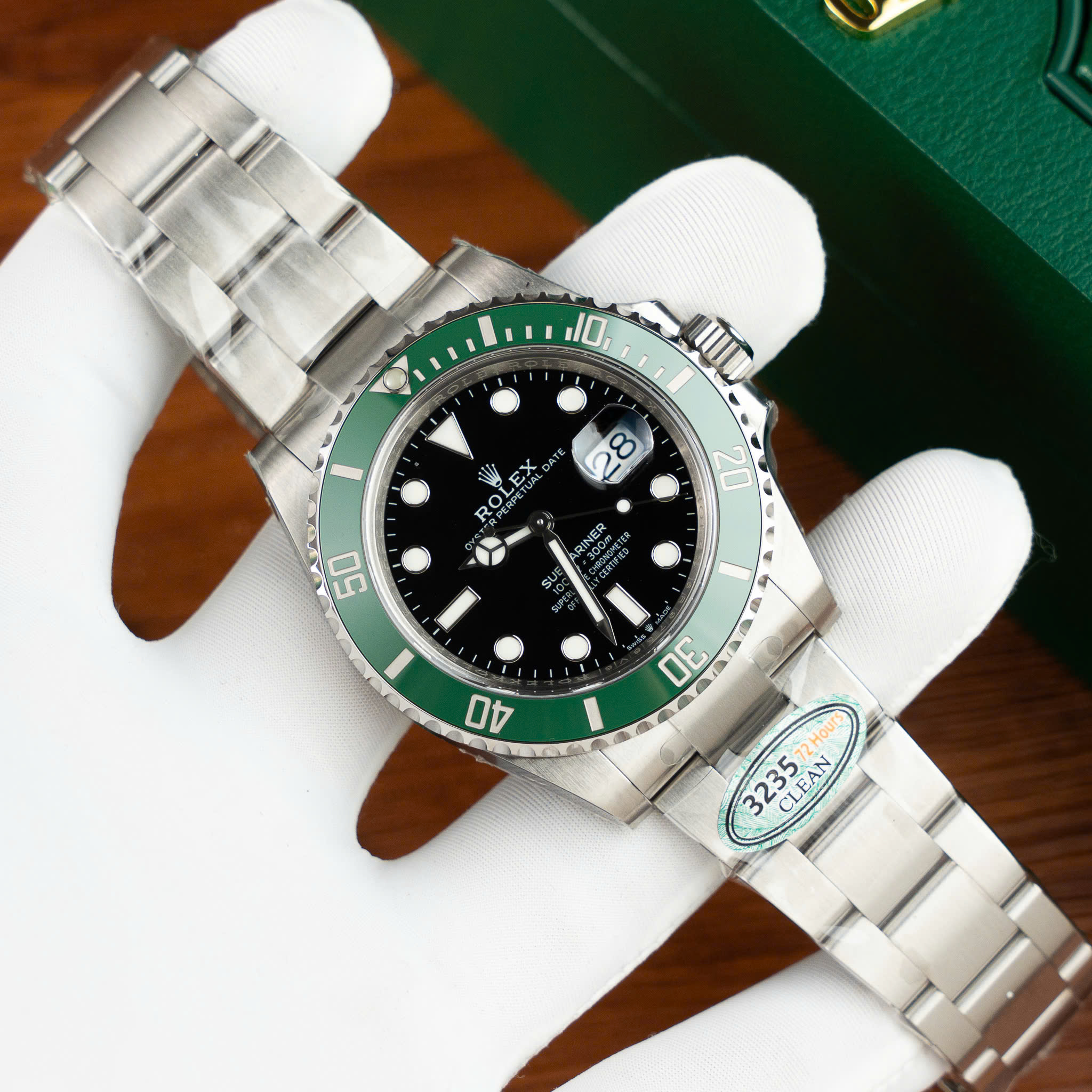 Đồng Hồ Rolex Submariner Starbucks 126610LV Chế Tác Nhà Máy Clean 41mm (6) Đồng Hồ Rolex Submariner Starbucks 126610LV Chế Tác Nhà Máy Clean 41mm (6)
