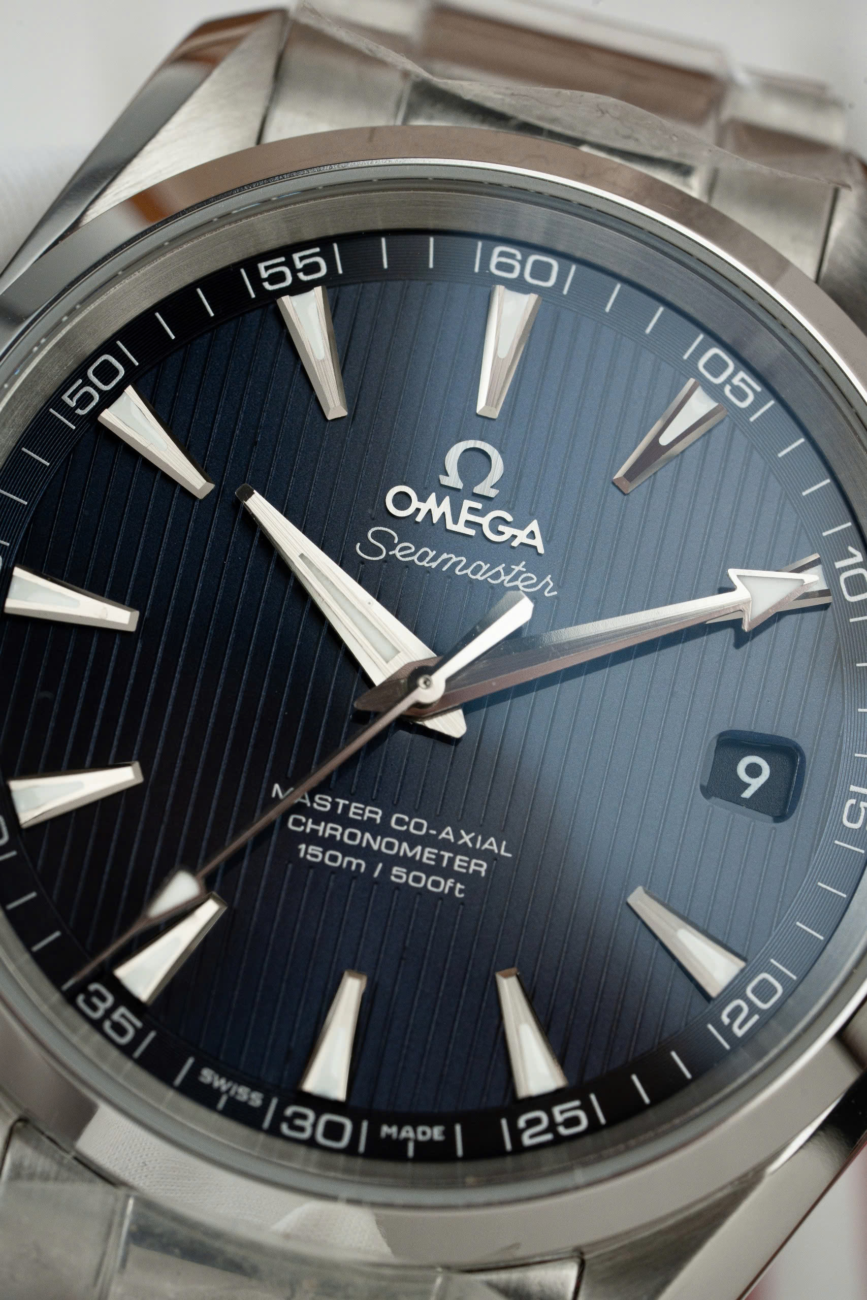 Đồng Hồ Chế Tác Omega Seamaster Aqua Terra 150M Mặt Xanh Than Xưởng VS 41mm (11) Đồng Hồ Chế Tác Omega Seamaster Aqua Terra 150M Mặt Xanh Than Xưởng VS 41mm (3)