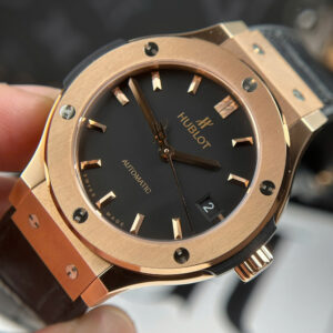 Đồng Hồ Hublot Classic Fusion King Gold Rep 11 Cao Cấp Mặt Số Đen Nhà Máy JJF 38mm (1)