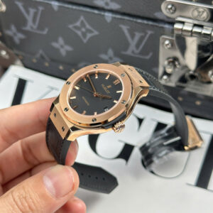 Đồng Hồ Hublot Classic Fusion King Gold Rep 11 Cao Cấp Mặt Số Đen Nhà Máy JJF 38mm (1)