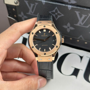 Đồng Hồ Hublot Classic Fusion King Gold Rep 11 Cao Cấp Mặt Số Đen Nhà Máy JJF 38mm (1)