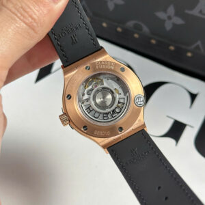 Đồng Hồ Hublot Classic Fusion King Gold Rep 11 Cao Cấp Mặt Số Đen Nhà Máy JJF 38mm (1)