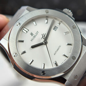 Đồng Hồ Hublot Classic Fusion Titanium Chế Tác Nhà Máy JJF Mặt Số Trắng 42mm (5)