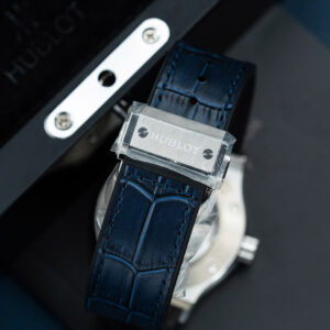 Đồng Hồ Hublot Classic Fusion Titanium Rainbow Chế Tác Viền Đá Quý Nhân Tạo 42mm (11)