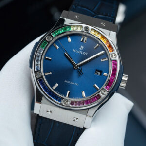 Đồng Hồ Hublot Classic Fusion Titanium Rainbow Chế Tác Viền Đá Quý Nhân Tạo 42mm (11)