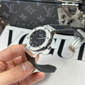 Đồng Hồ Hublot Classic Fusion Titanium Rep 1 1 Cao Cấp Mặt Số Đen Nhà Máy JJF 38mm (1)