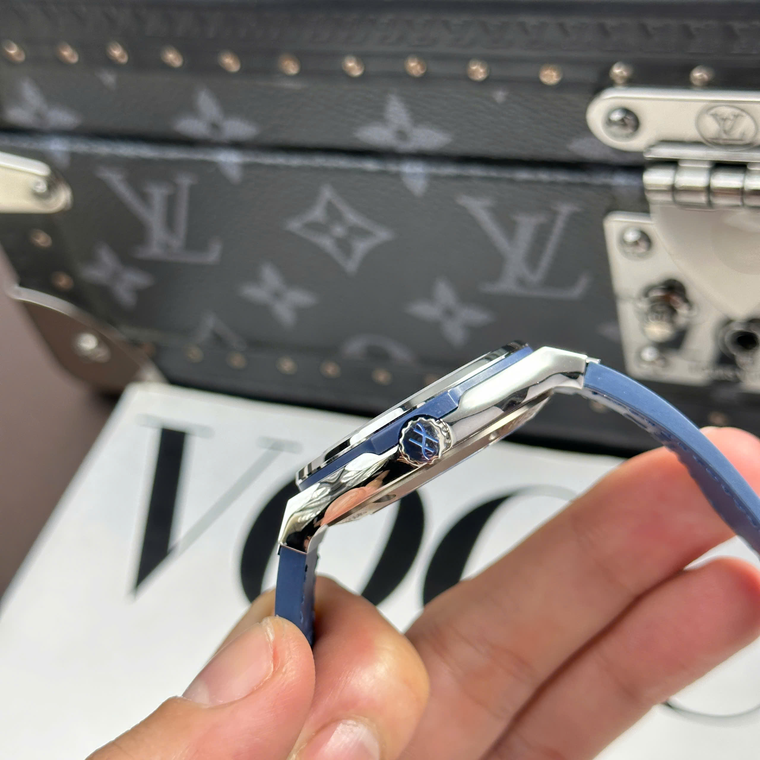 Đồng Hồ Hublot Classic Fusion Titanium Rep 1 1 Cao Cấp Mặt Số Xanh Nhà Máy JJF 38mm (16) Đồng Hồ Hublot Classic Fusion Titanium Rep 1 1 Cao Cấp Mặt Số Xanh Nhà Máy JJF 38mm (1)