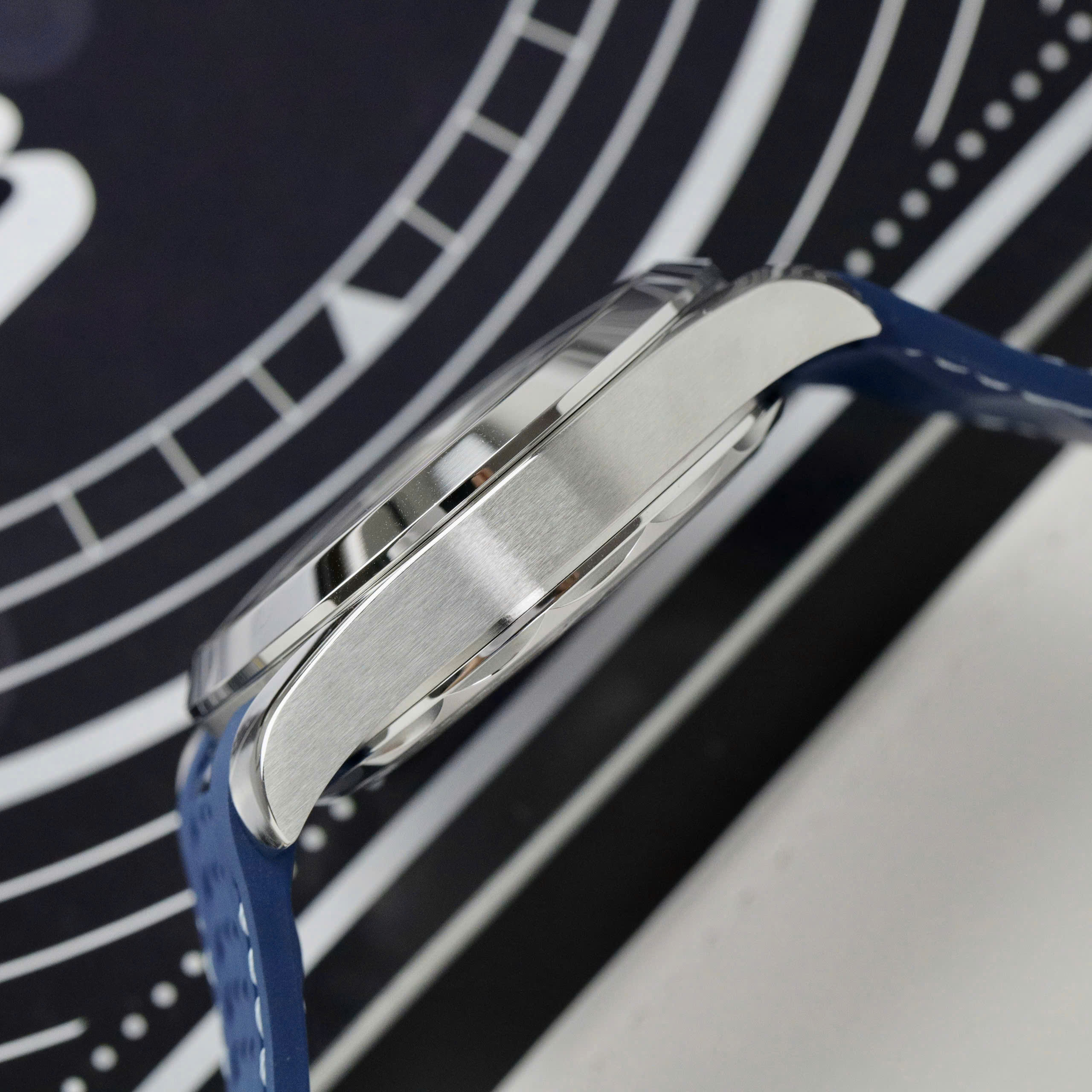 Đồng Hồ Omega Replica Aqua Terra World Timer Dây Cao Su Màu Xanh Nhà Máy VS 41mm (2) Đồng Hồ Omega Replica Aqua Terra World Timer Dây Cao Su Màu Xanh Nhà Máy VS 41mm (9)