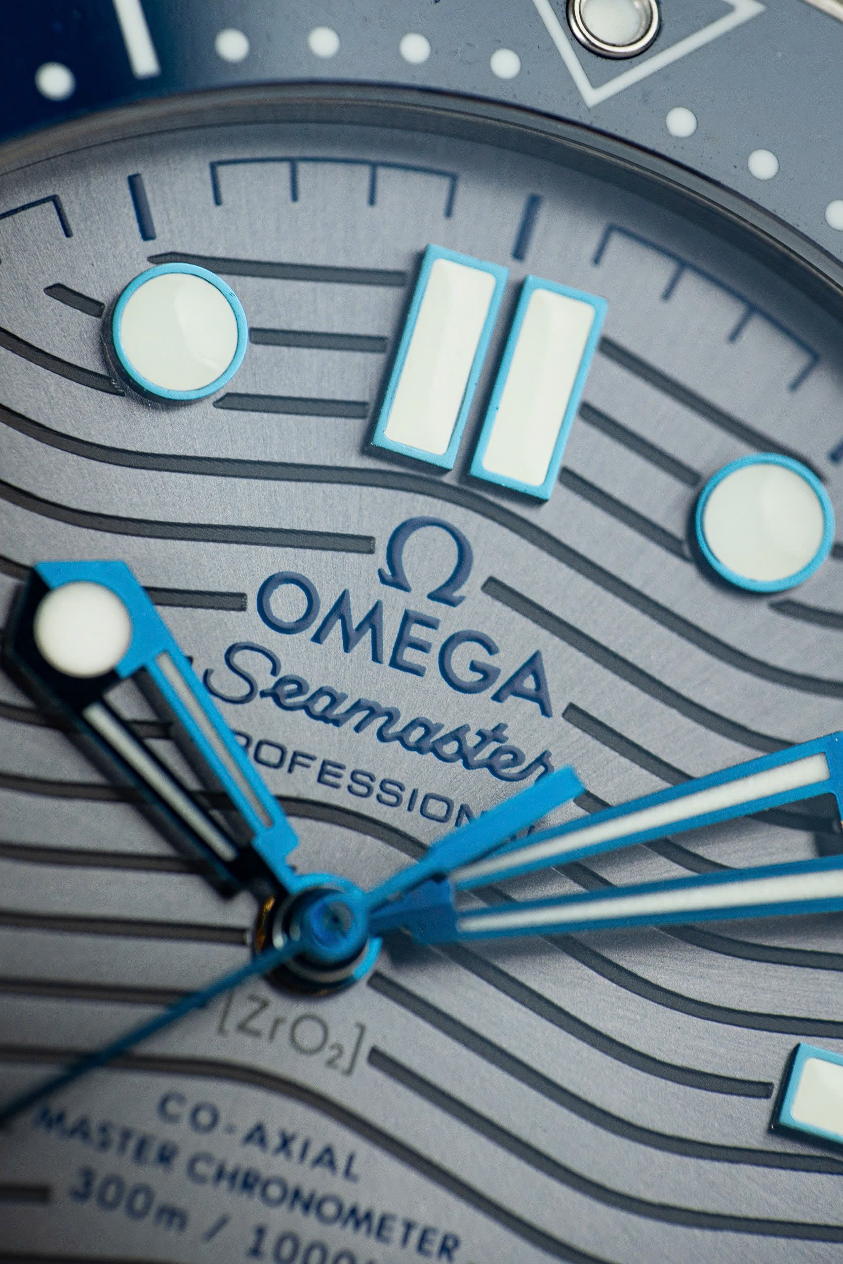 Đồng Hồ Omega Seamaster Diver 300M Replica 11 Mặt Xám Nhà Máy VS 42mm (10) Đồng Hồ Omega Seamaster Diver 300M Replica 11 Mặt Xám Nhà Máy VS 42mm (7)