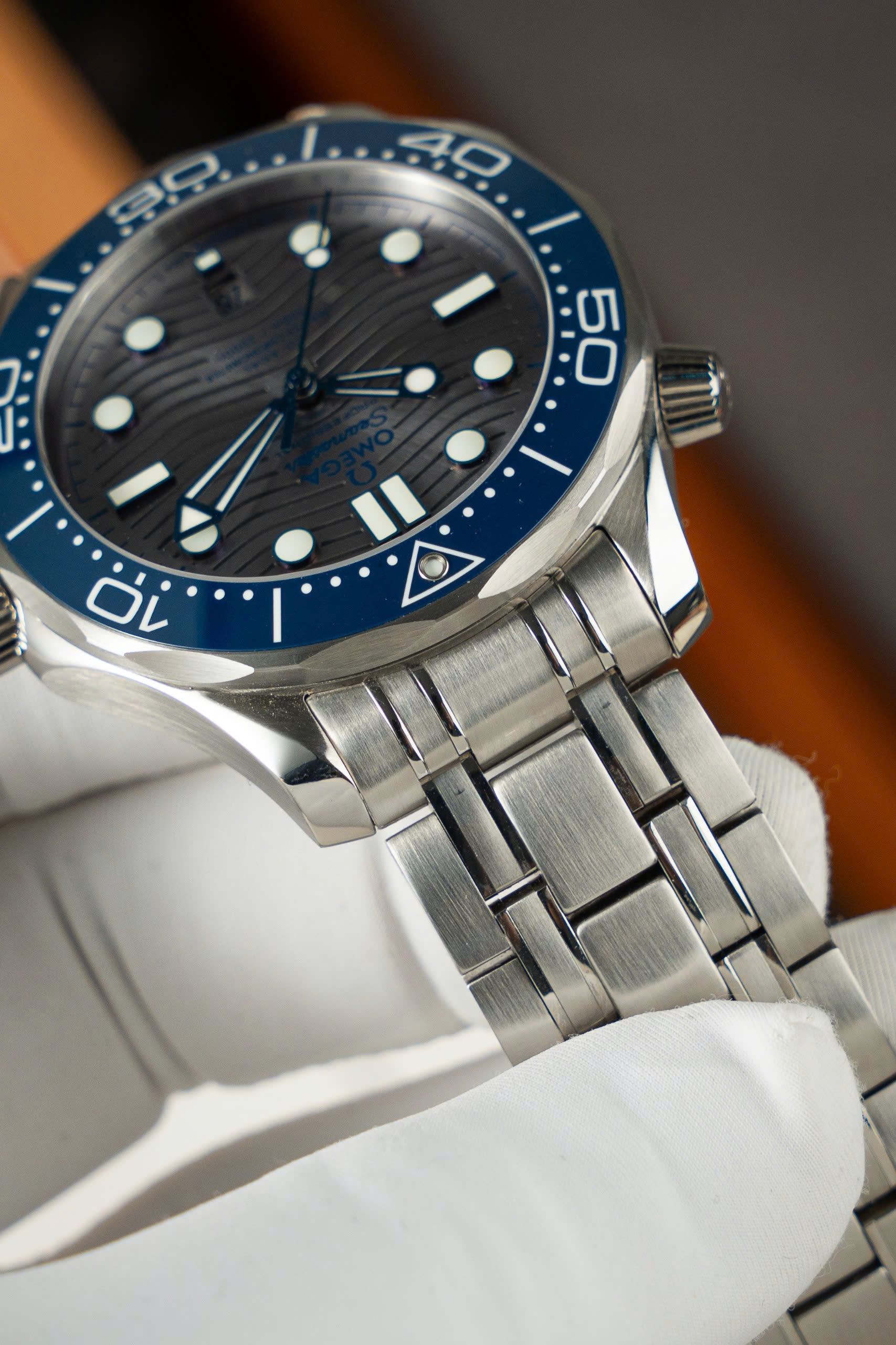 Đồng Hồ Omega Seamaster Diver 300M Replica 11 Mặt Xám Nhà Máy VS 42mm (13) Đồng Hồ Omega Seamaster Diver 300M Replica 11 Mặt Xám Nhà Máy VS 42mm (7)