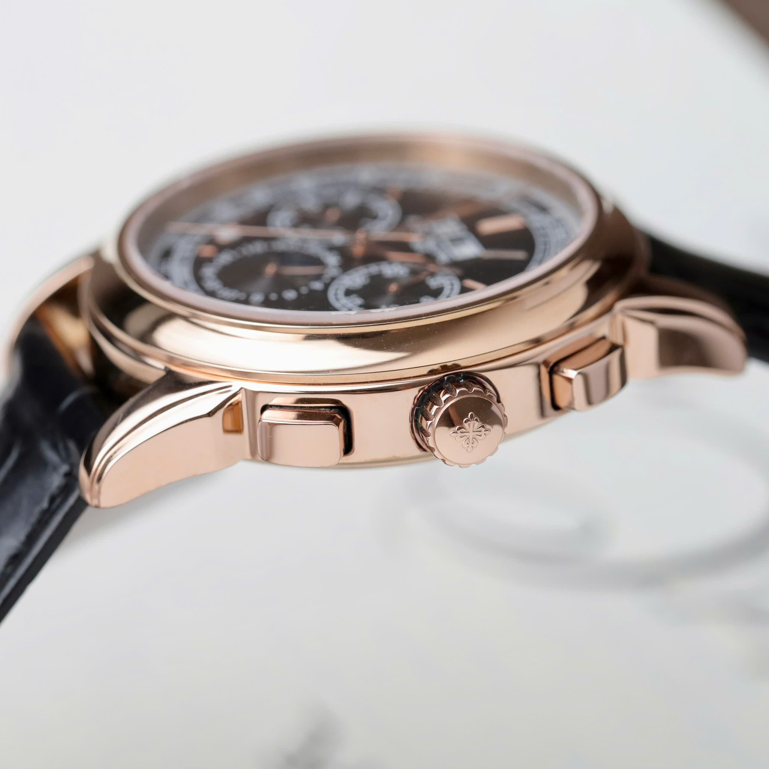 Đồng Hồ Patek Philippe Fake Cao Cấp Grand Complications 5270R Dây Da Đen 41mm (10)
