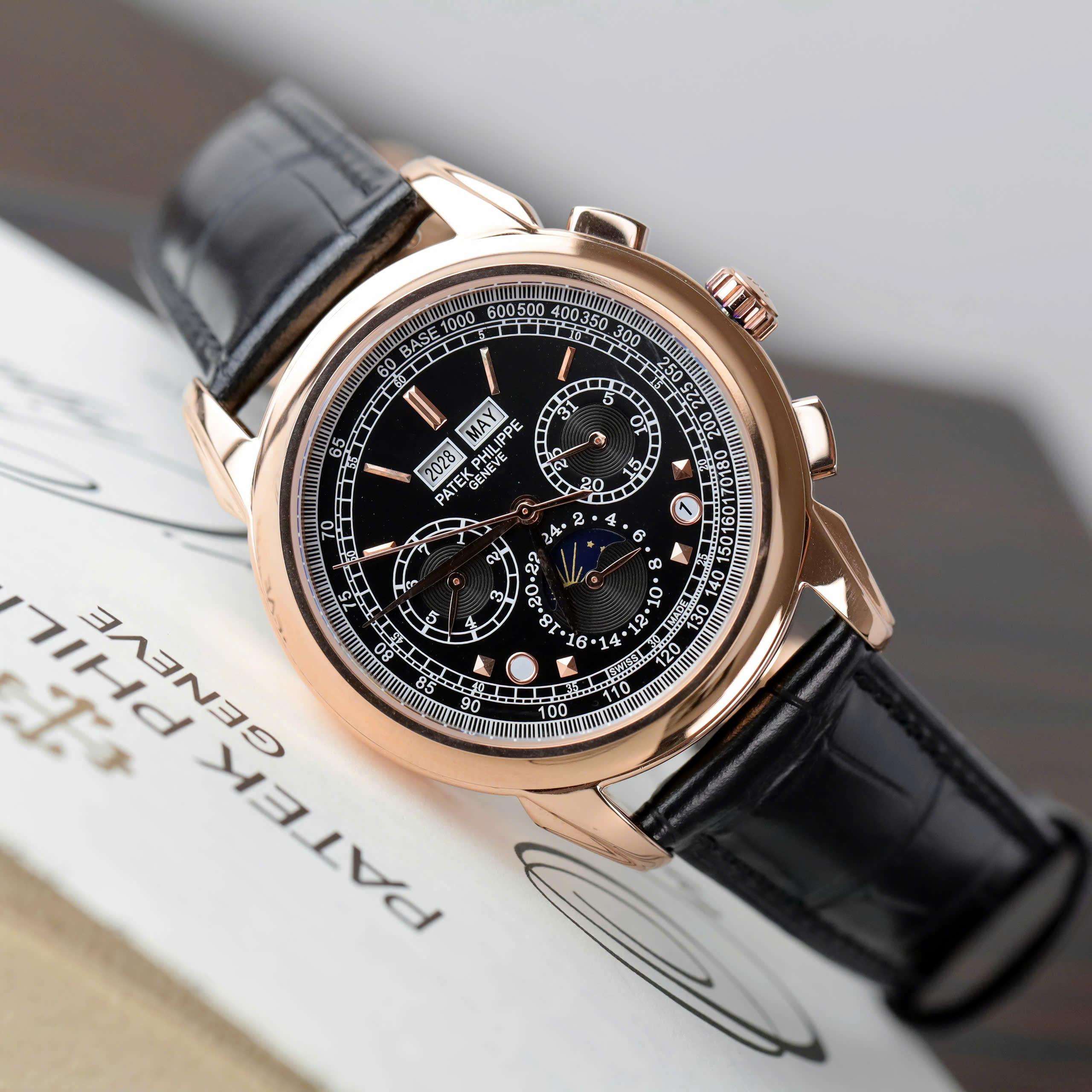 Đồng Hồ Patek Philippe Fake Cao Cấp Grand Complications 5270R Dây Da Đen 41mm (4) Đồng Hồ Patek Philippe Fake Cao Cấp Grand Complications 5270R Dây Da Đen 41mm (1)