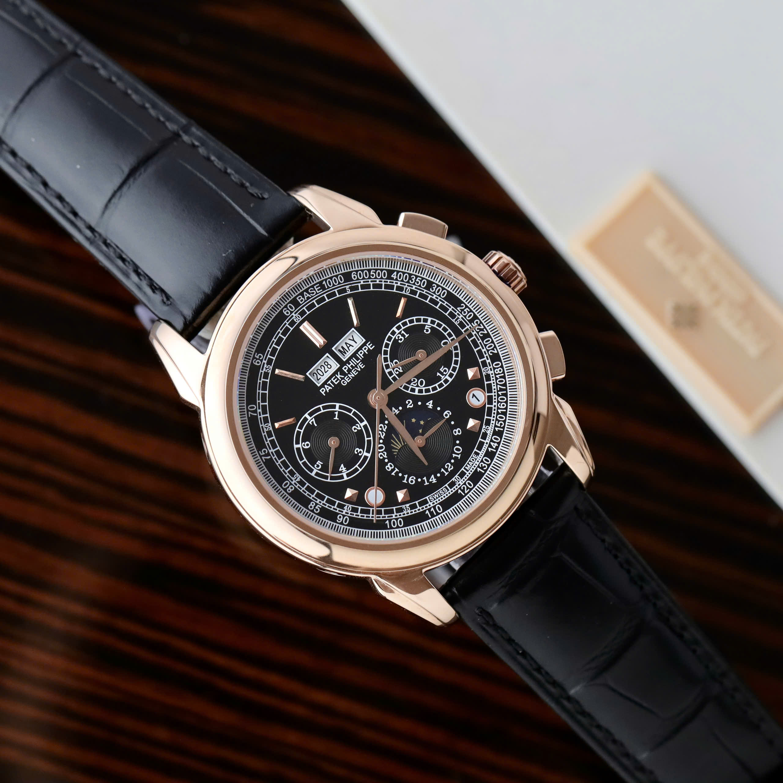 Đồng Hồ Patek Philippe Fake Cao Cấp Grand Complications 5270R Dây Da Đen 41mm (6) Đồng Hồ Patek Philippe Fake Cao Cấp Grand Complications 5270R Dây Da Đen 41mm (1)