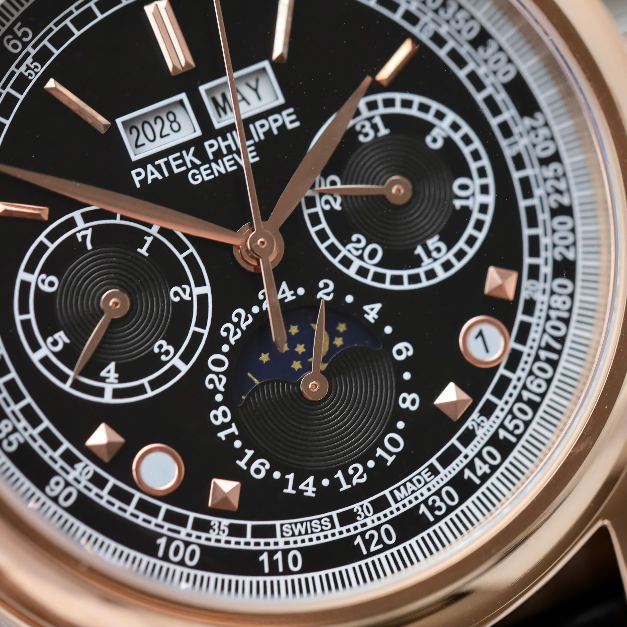 Đồng Hồ Patek Philippe Fake Cao Cấp Grand Complications 5270R Dây Da Đen 41mm (7)