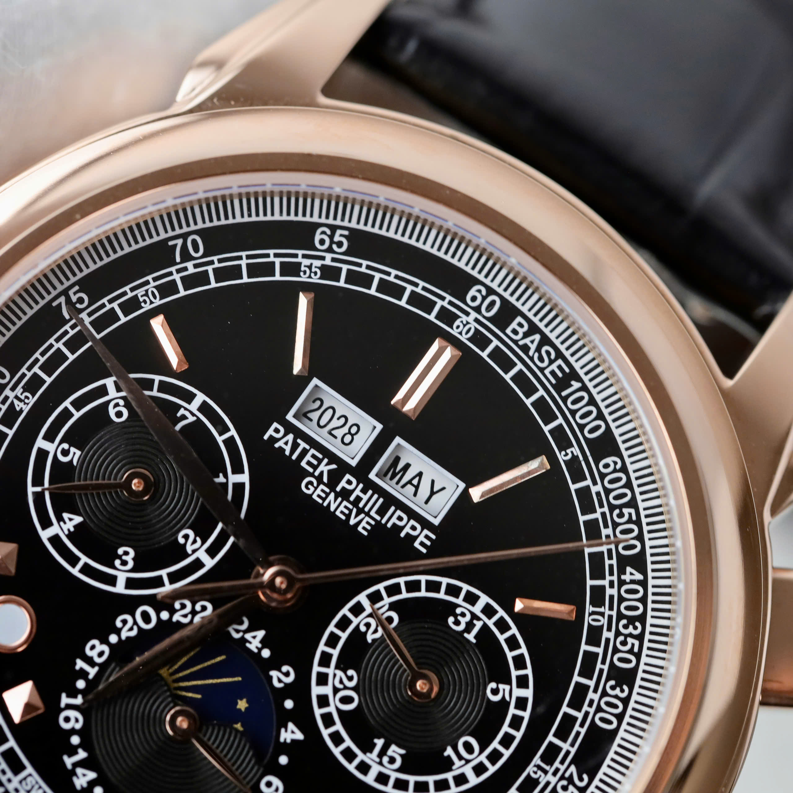 Đồng Hồ Patek Philippe Fake Cao Cấp Grand Complications 5270R Dây Da Đen 41mm (9)