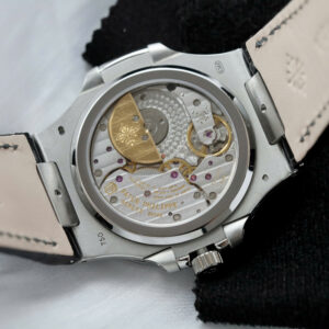 Đồng Hồ Patek Philippe Nautilus 5724G Rep 1 1 Đính Đá Mặt Xám Nhà Máy PPF 40mm (1)