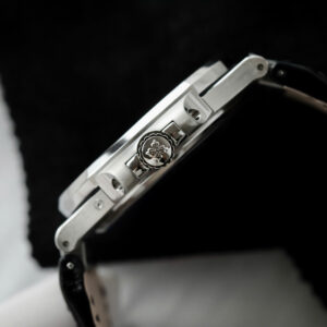 Đồng Hồ Patek Philippe Nautilus 5724G Rep 1 1 Đính Đá Mặt Xám Nhà Máy PPF 40mm (1)