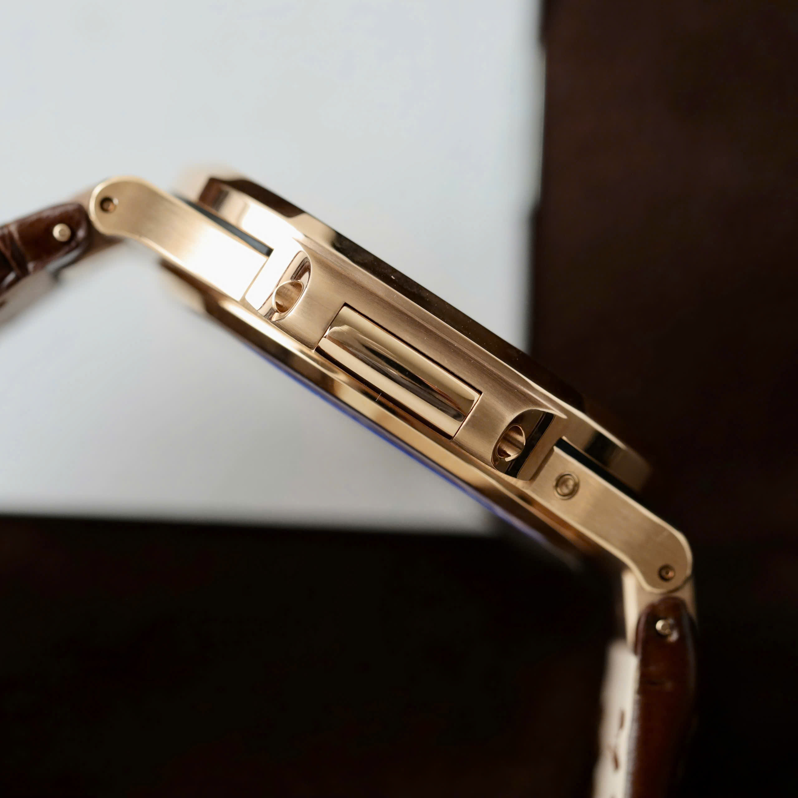 Đồng Hồ Patek Philippe Nautilus 5724R Rep 1 1 Đính Đá Dây Da Nhà Máy PPF 40mm (9) Đồng Hồ Patek Philippe Nautilus 5724R Rep 1 1 Đính Đá Dây Da Nhà Máy PPF 40mm (11)