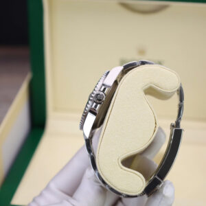 Đồng Hồ Rolex Submariner 126610LV Hulk Chế Tác Màu Xanh Lá Nhà Máy VS 41mm (1)