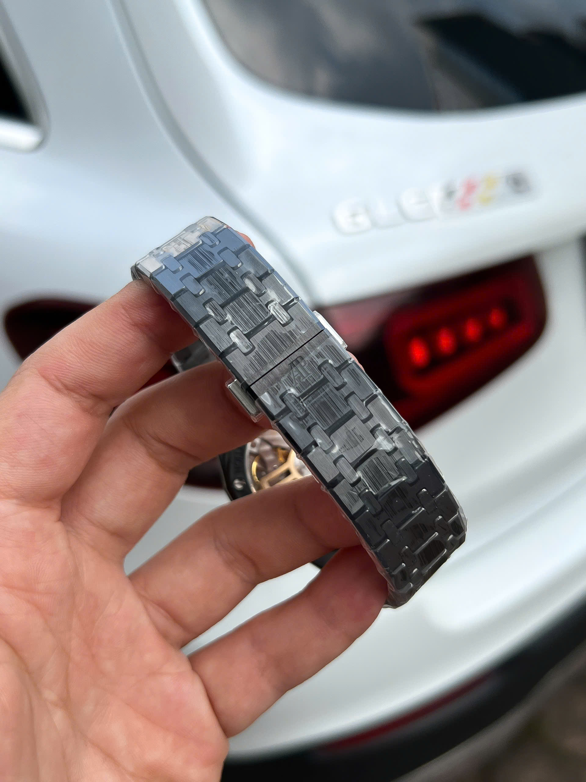 Đồng Hồ Audemars Piguet Chế Tác Gốm Đen Royal Oak 15500CE Mặt Xanh Xưởng APS 41mm (6) Đồng Hồ Audemars Piguet Chế Tác Gốm Đen Royal Oak 15500CE Mặt Xanh Xưởng APS 41mm (3)