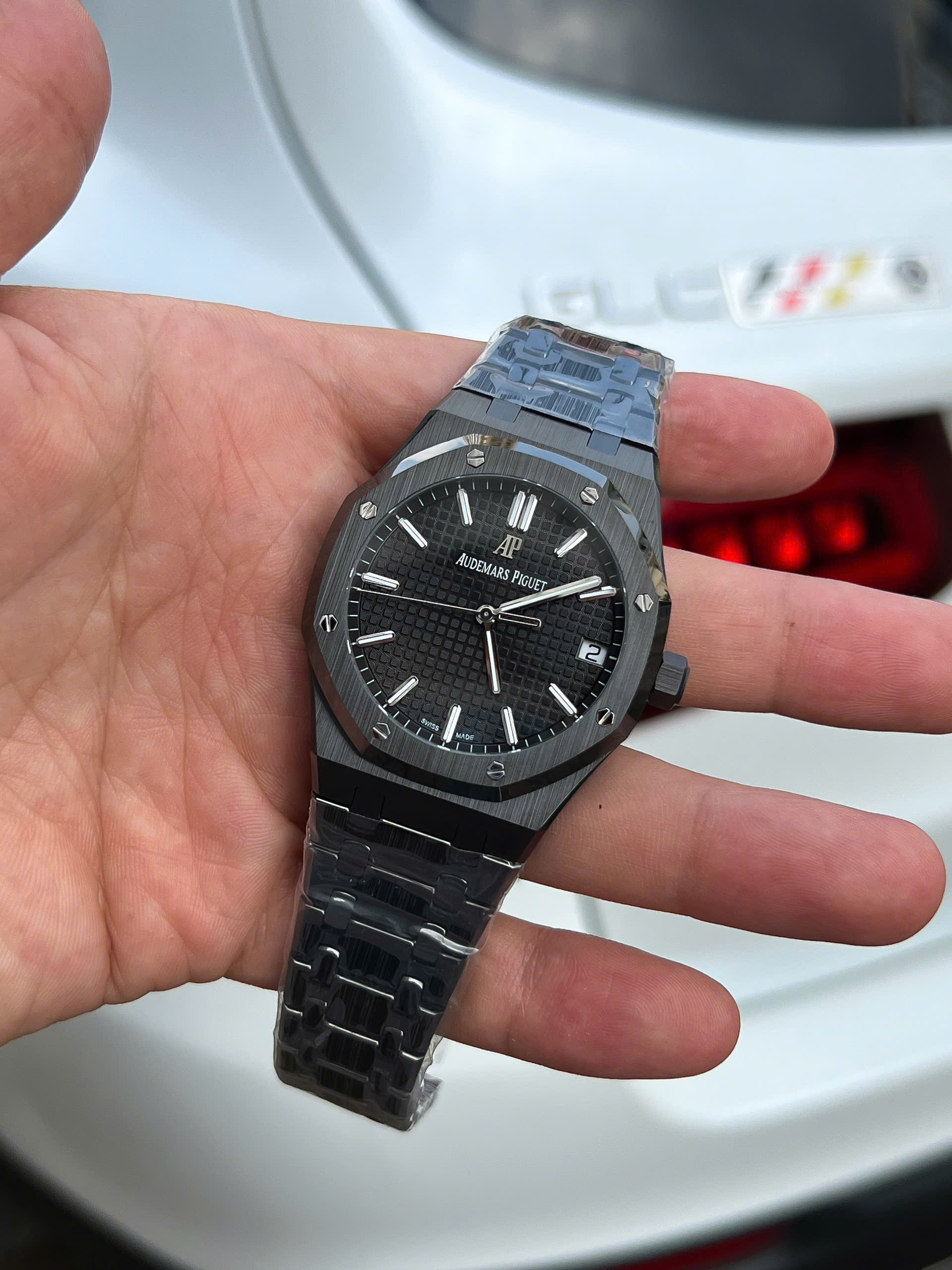 Đồng Hồ Audemars Piguet Chế Tác Gốm Đen Royal Oak 15500CE Mặt Xanh Xưởng APS 41mm (9) Đồng Hồ Audemars Piguet Chế Tác Gốm Đen Royal Oak 15500CE Mặt Xanh Xưởng APS 41mm (3)