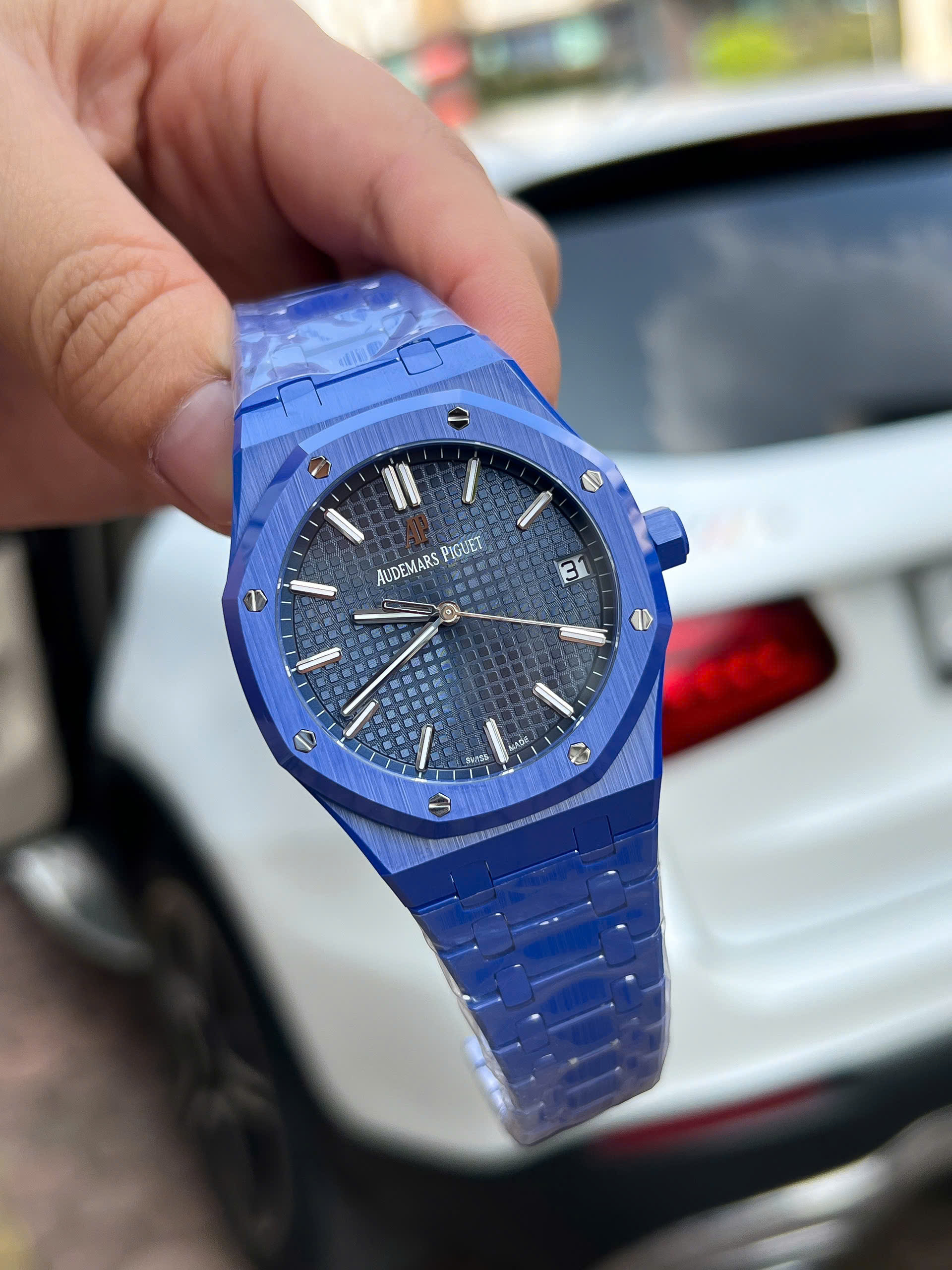 Đồng Hồ Audemars Piguet Chế Tác Gốm Xanh Royal Oak 15500CE Mặt Xanh Xưởng APS 41mm (3) Đồng Hồ Audemars Piguet Chế Tác Gốm Xanh Royal Oak 15500CE Mặt Xanh Xưởng APS 41mm (9)