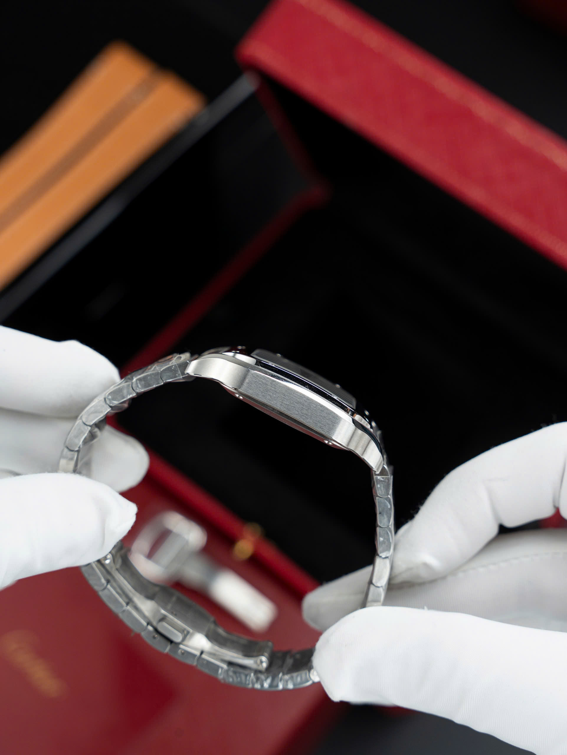 Đồng Hồ Cartier Rep 1 1 Santos WSSA0063 Nữ Mặt Xanh Blue Nhà Máy BV 35,1mm (3) Đồng Hồ Cartier Rep 1 1 Santos WSSA0063 Nữ Mặt Xanh Blue Nhà Máy BV 35,1mm (1)