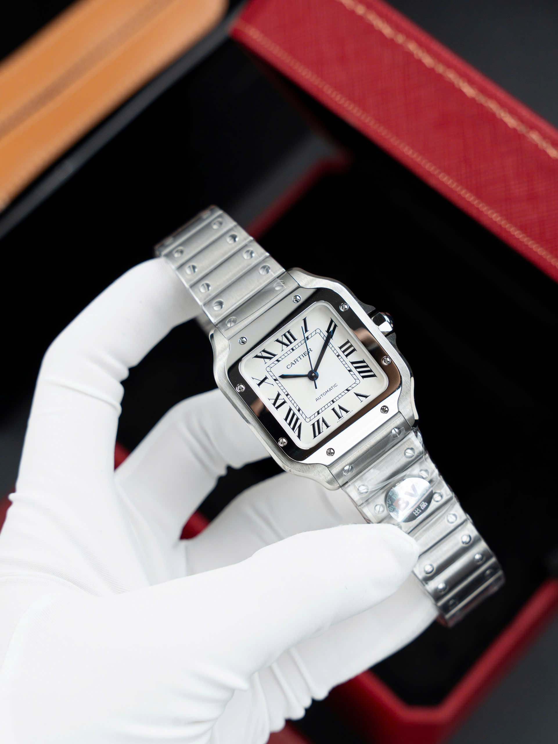Đồng Hồ Cartier Rep 11 Santos W2SA0016Nữ Mặt Trắng Dây Thép Nhà Máy BV 35,1mm (6) Đồng Hồ Cartier Rep 11 Santos W2SA0016Nữ Mặt Trắng Dây Thép Nhà Máy BV 35,1mm (8)