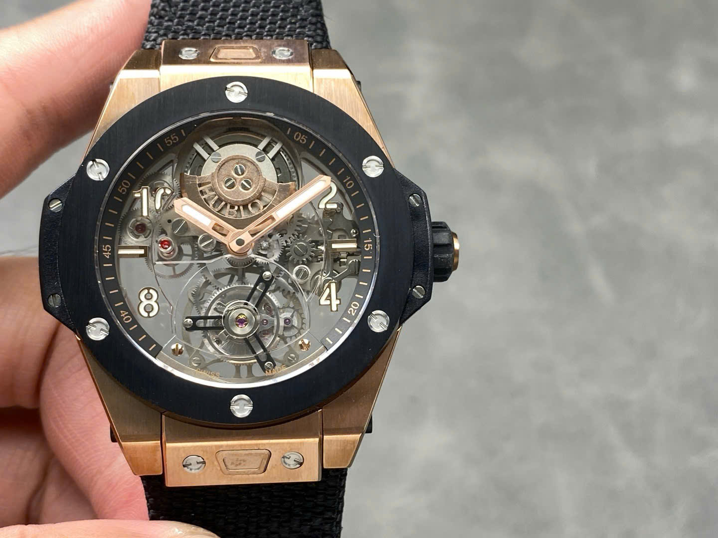 Đồng Hồ Hublot Big Bang Tourbillon King Gold Mặt Số Skeleton Replica 11 45mm (3) Đồng Hồ Hublot Big Bang Tourbillon King Gold Mặt Số Skeleton Replica 11 45mm (8)