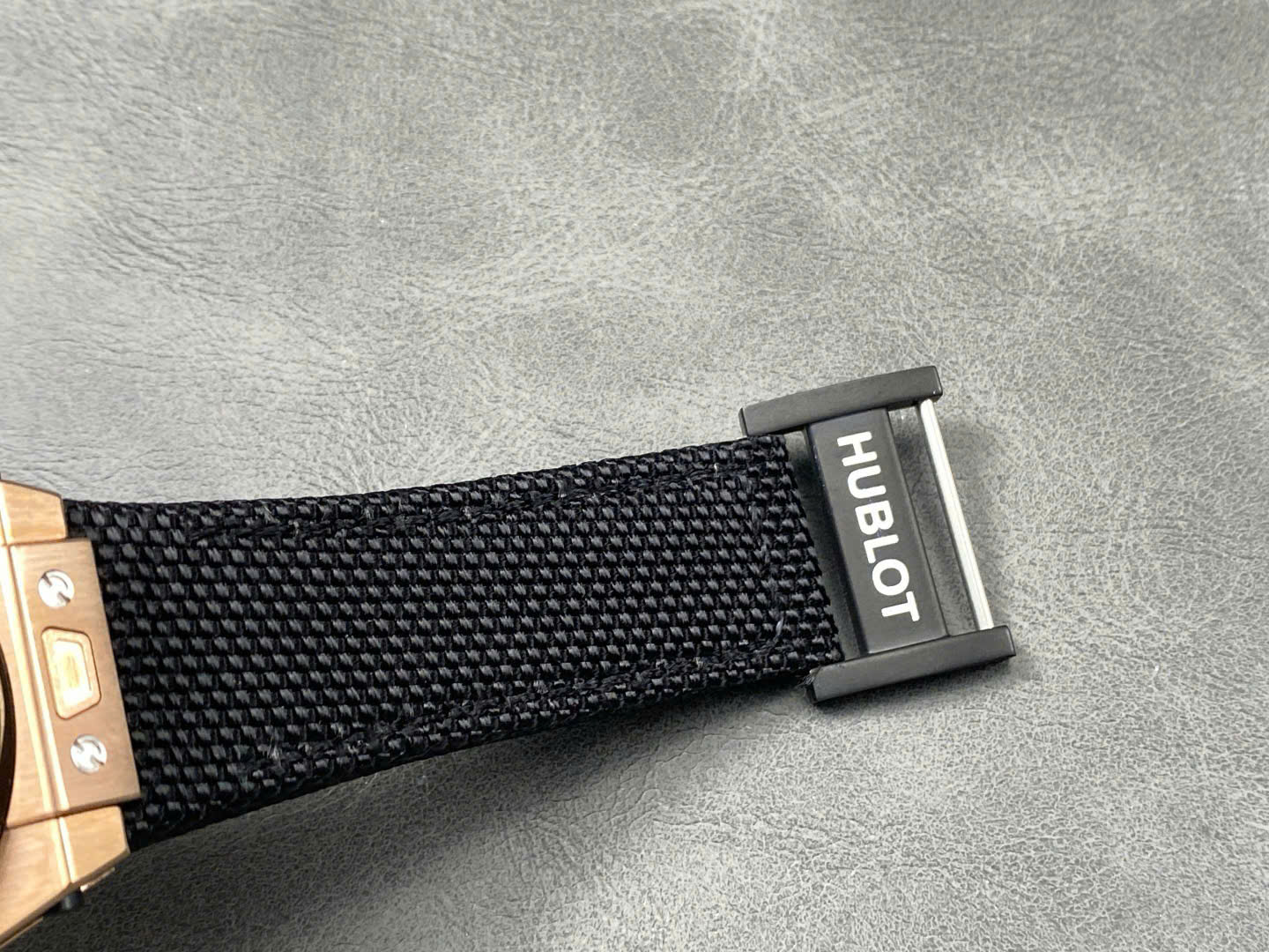 Đồng Hồ Hublot Big Bang Tourbillon King Gold Mặt Số Skeleton Replica 11 45mm (5)