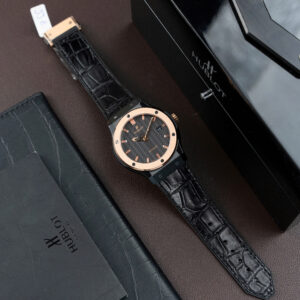 Đồng Hồ Hublot Classic Fusion Ceramic Demi Gold Mặt Carbon Replica Xưởng JJZ 42mm (1)