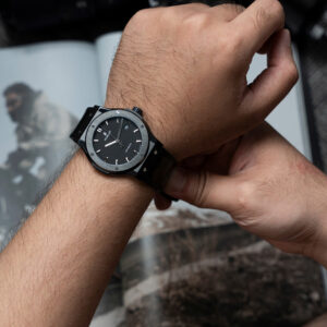 Đồng Hồ Hublot Classic Fusion Ceramic Gốm Đen Replica Cao Cấp Xưởng JJZ 42mm (1)