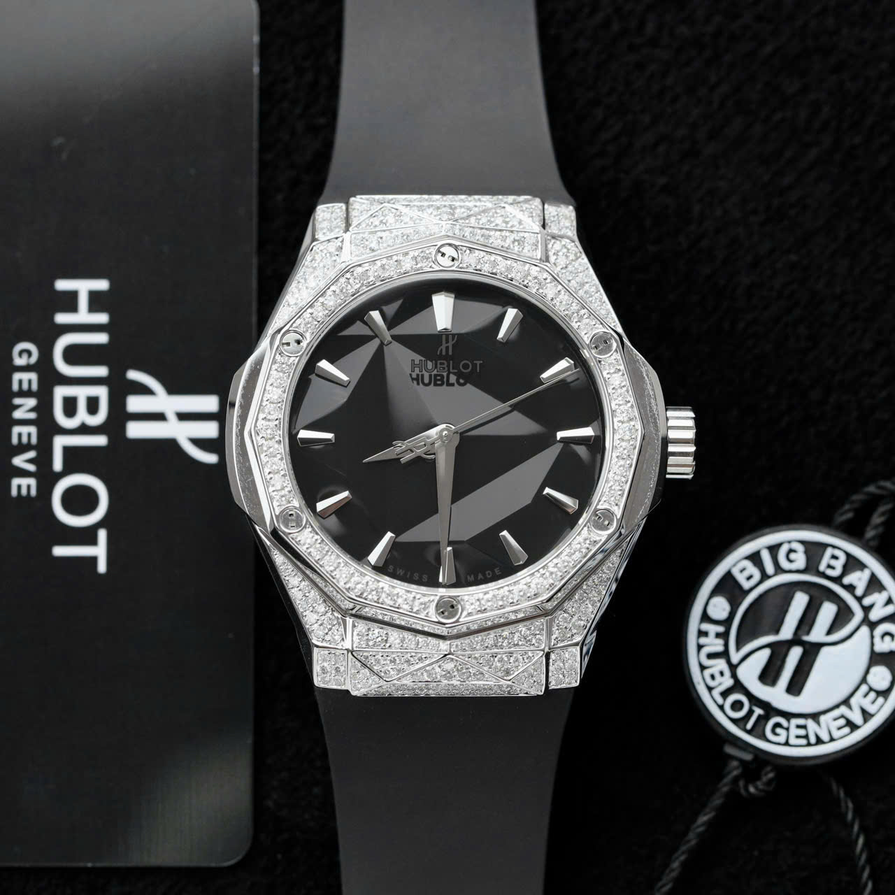 Đồng Hồ Hublot Orlinski Titanium Đính Full Kim Cương Moissanite Hong Kong Chế Tác 40mm (4) Đồng Hồ Hublot Orlinski Titanium Đính Full Kim Cương Moissanite Hong Kong Chế Tác 40mm (8)