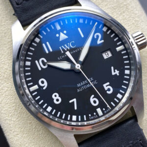 Đồng Hồ IWC Schaffhausen Pilot's Mark XX Rep 11 Mặt Số Đen Nhà Máy ZM 40mm (2)