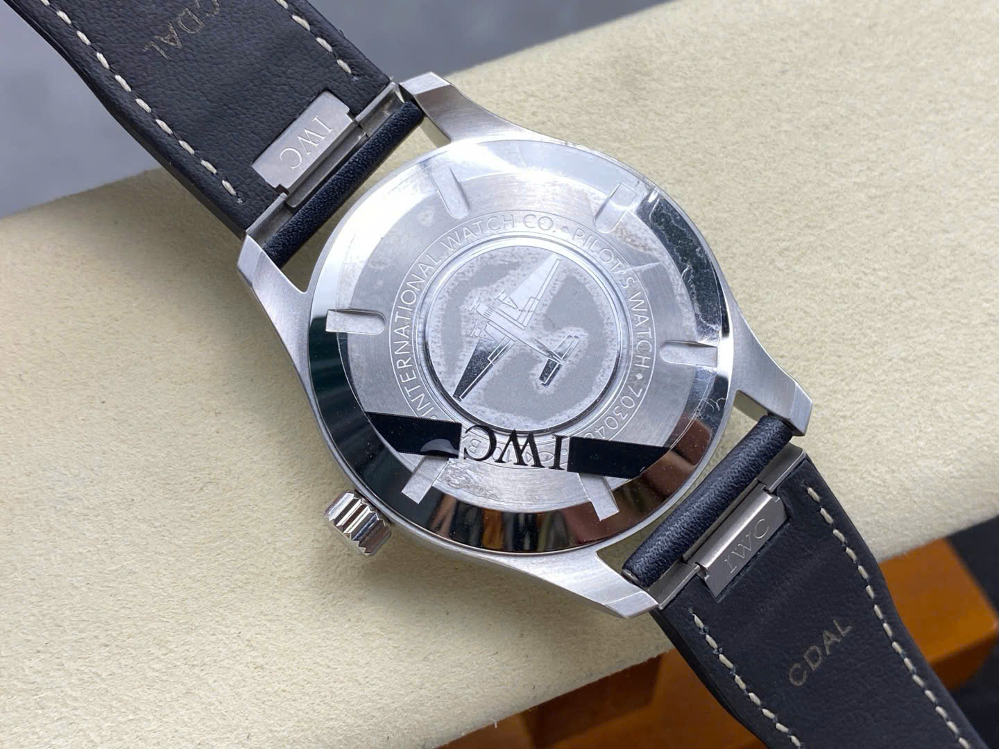 Đồng Hồ IWC Schaffhausen Pilot's Mark XX Rep 11 Mặt Xanh Dương Nhà Máy ZM 40mm (4)