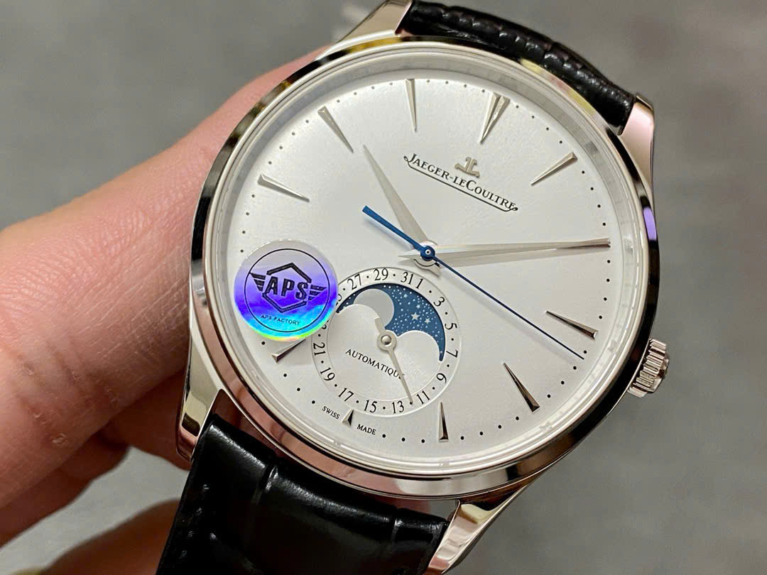 Đồng Hồ Jaeger LeCoultre Chế Tác Master Ultra Thin Moon Mặt Số Trắng Nhà Máy APS 39mm (6) Đồng Hồ Jaeger LeCoultre Chế Tác Master Ultra Thin Moon Mặt Số Trắng Nhà Máy APS 39mm (8)